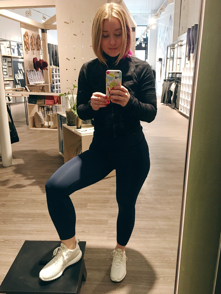 lululemon trainer discount