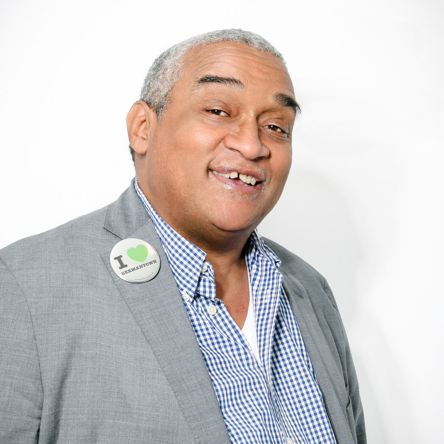 Just Listed in the Poconos Lake Wallenpaupack Log House for Sale