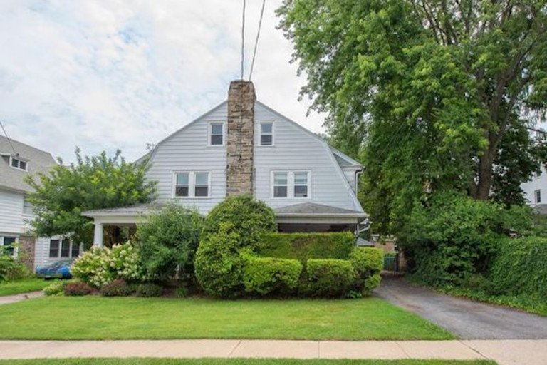 Living in Ardmore A Neighborhood Guide