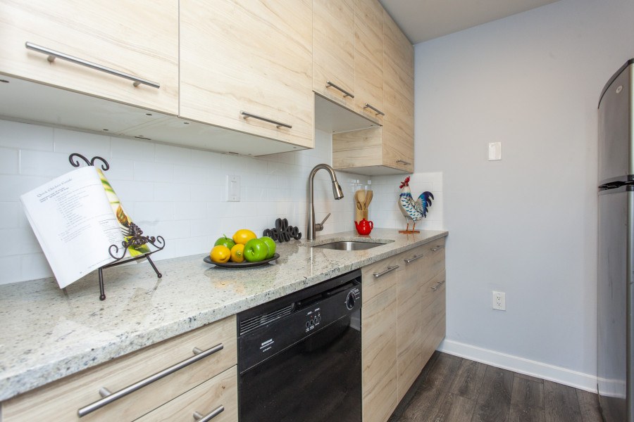 Condo for Sale Attractive Starter Condo in Old City