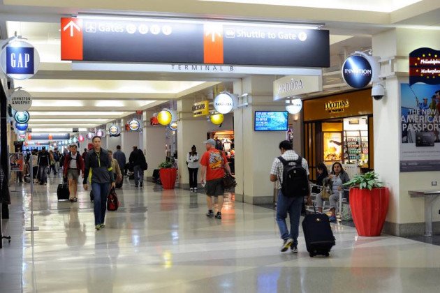 PHL Airport Bafflingly Named a Top 10 U.S. Airport by the Points Guy