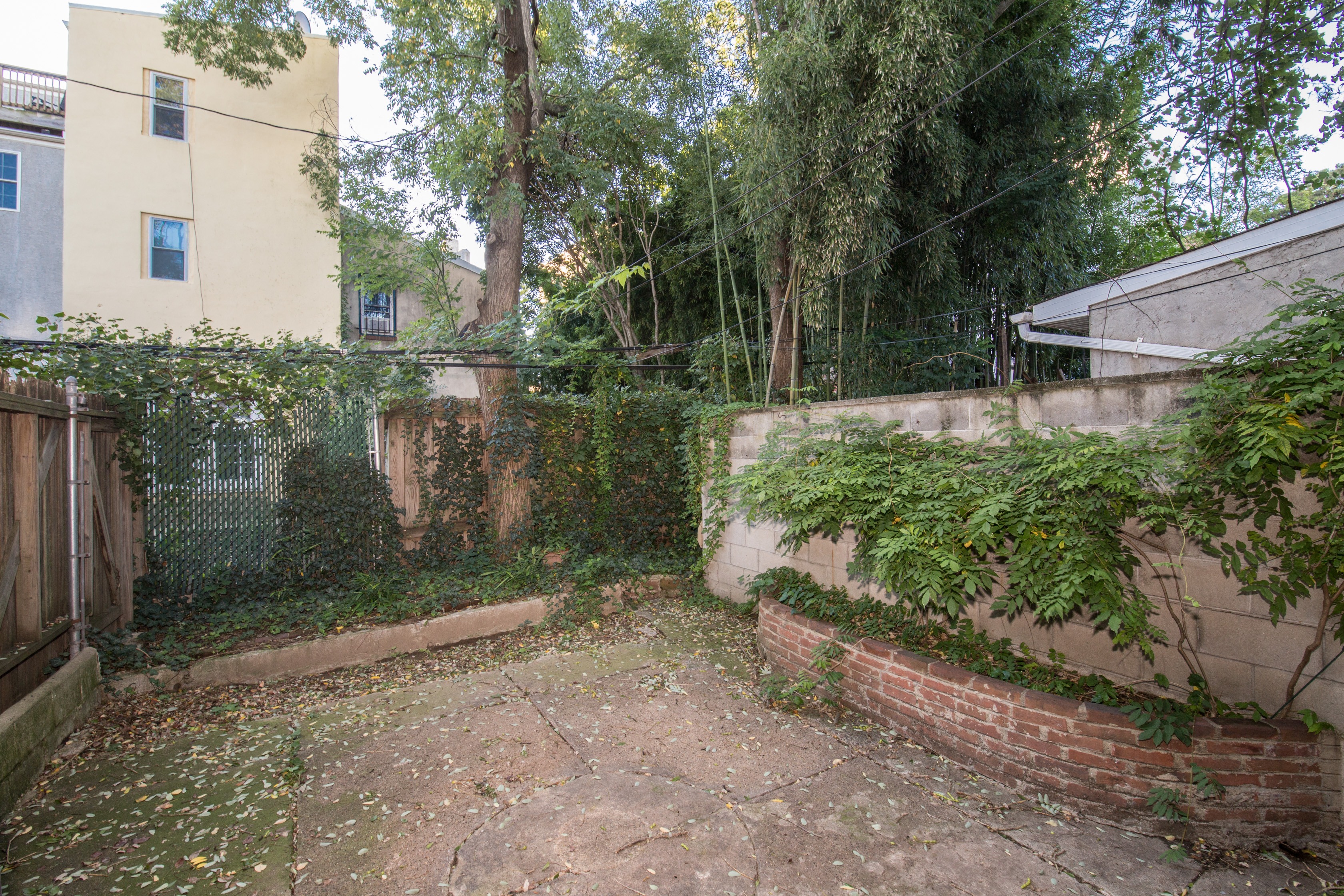 house for sale northern liberties traditional row house backyard