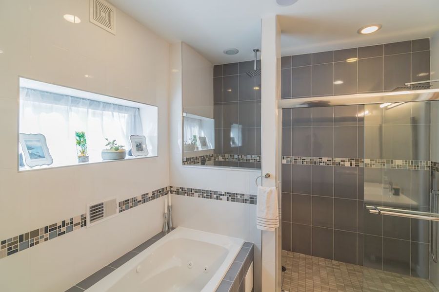 house for sale northern liberties modern townhouse master bathroom