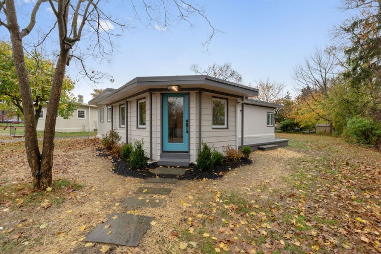 House for Sale Transitional Midcentury House in Wyndmoor