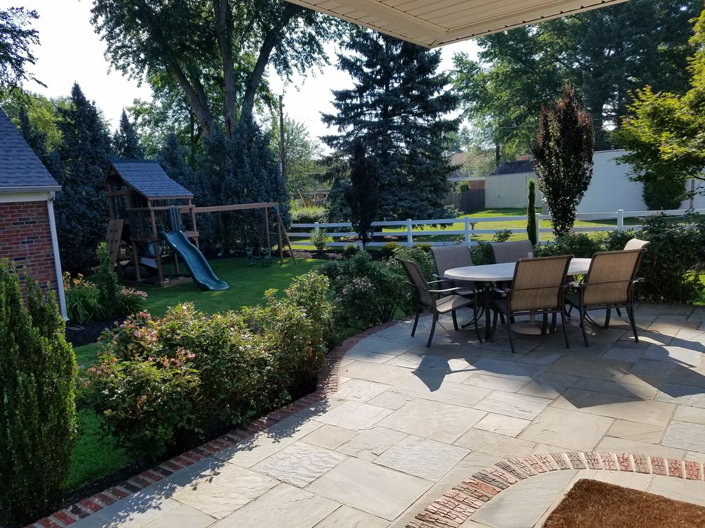 house for sale glenside upgraded cape backyard