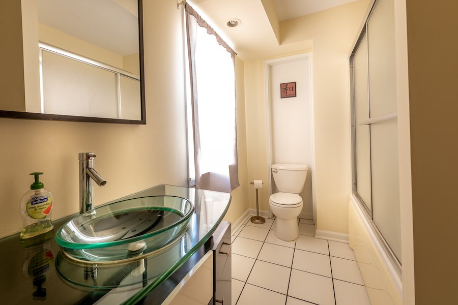 house for sale queen village kater street trinity bathroom