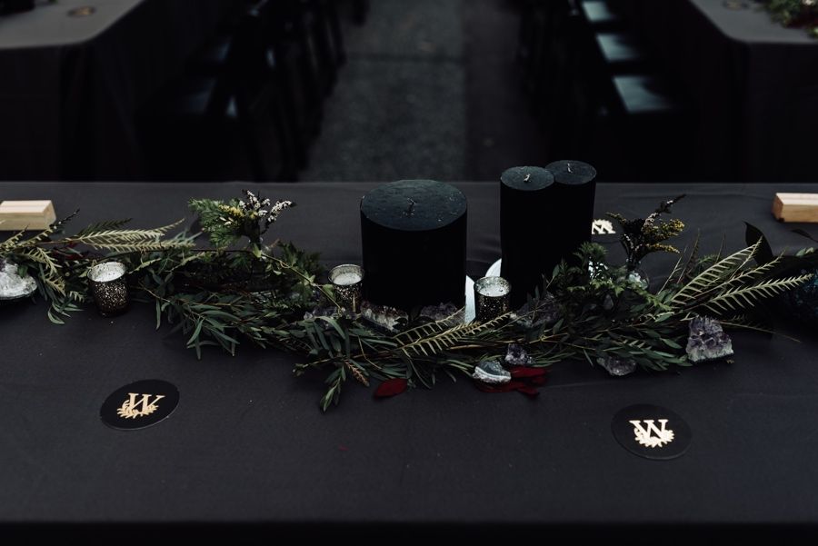 black wedding decor