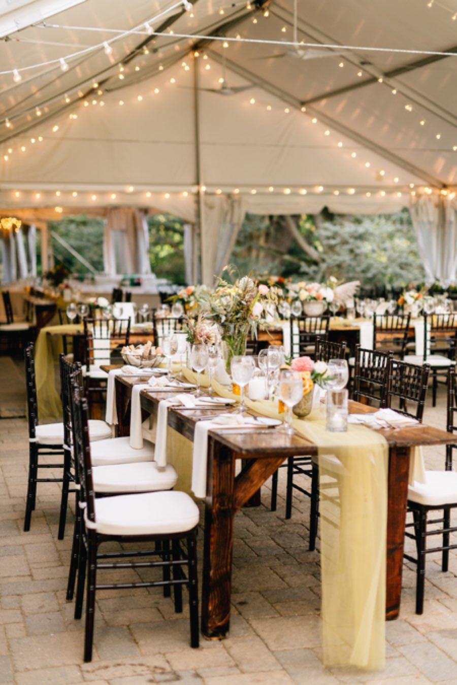 A Tyler Arboretum Wedding With the Prettiest Pampas Grass Decor