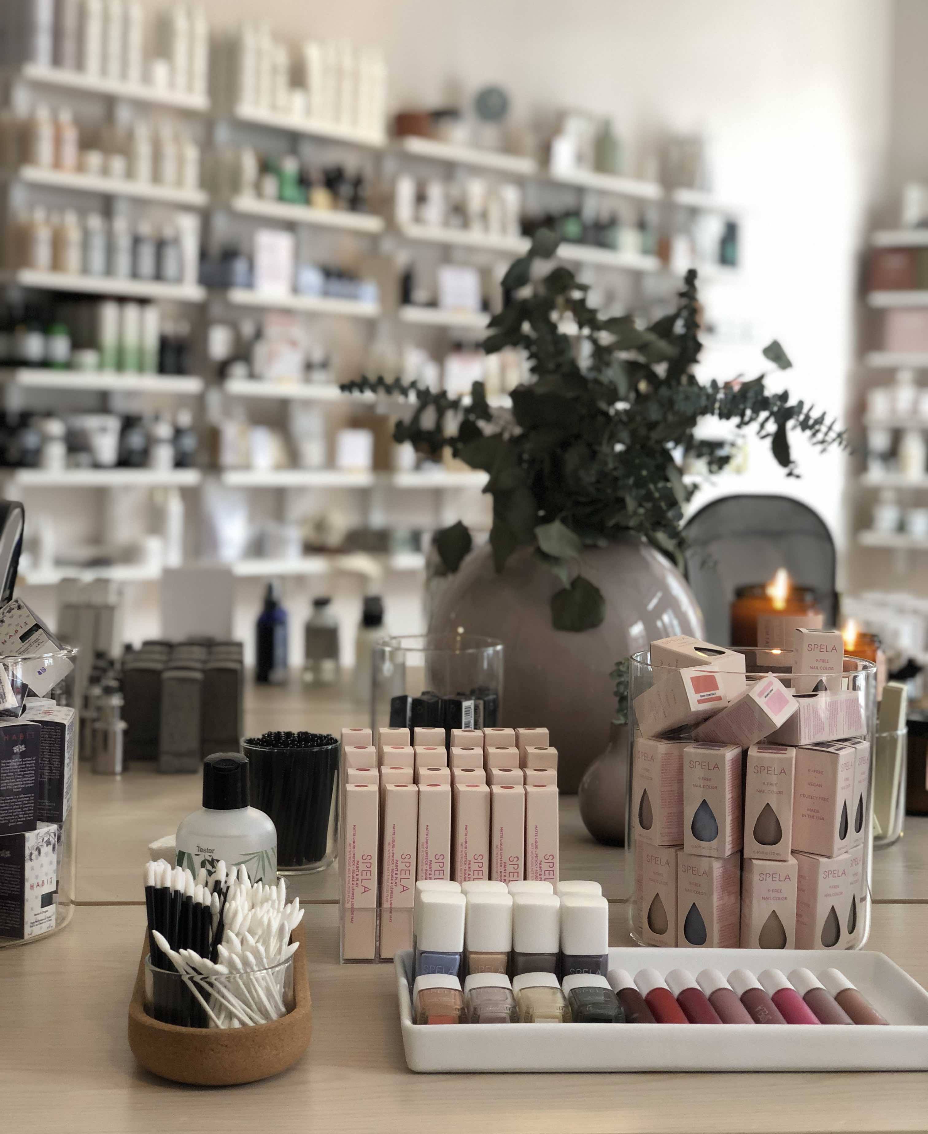 A Stunning Natural Beauty Shop Just Opened in Graduate