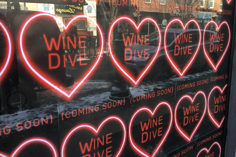 wine dive south street