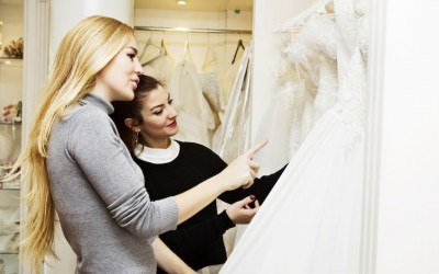 PW-shopping-for-gowns