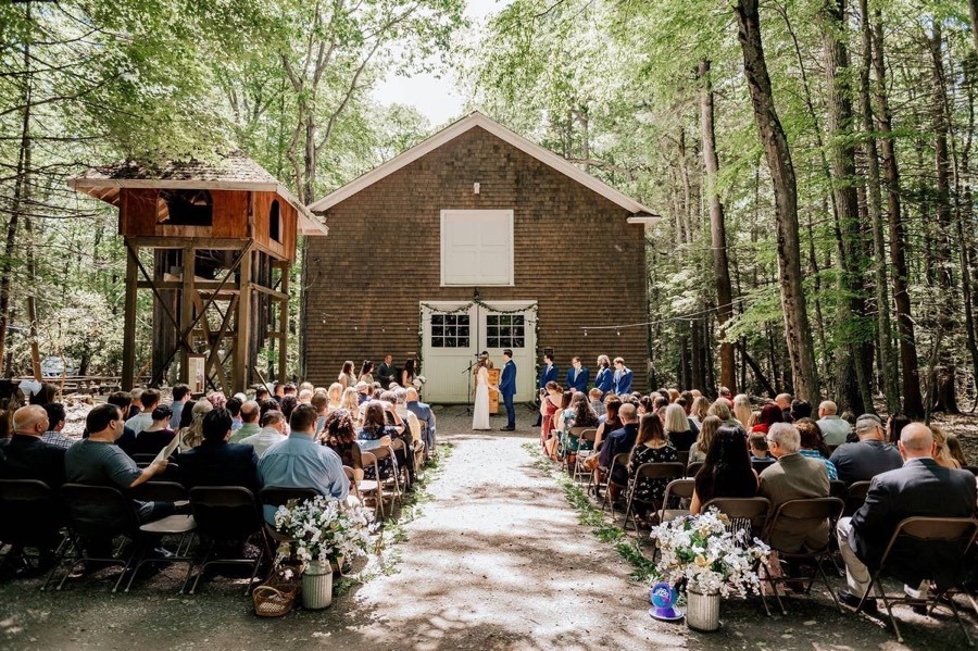 Historic-Watres-Lodge-Lacawac-Sanctuary-wedding