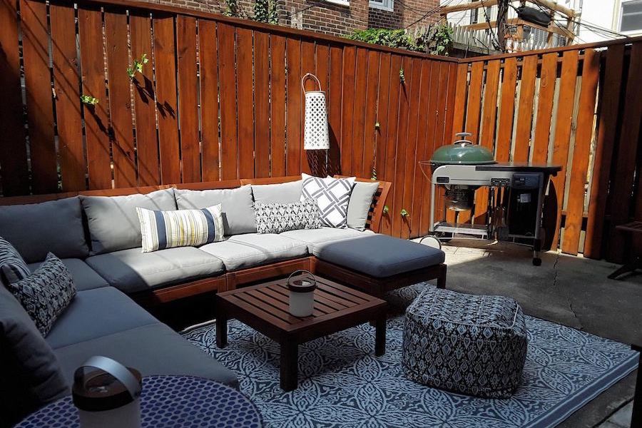 house for sale rittenhouse renovated row house patio