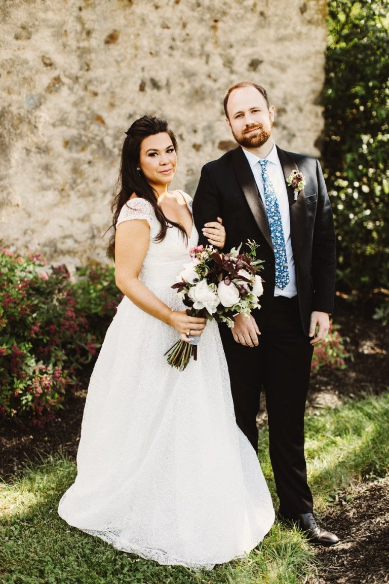 A Luxe Backyard Wedding at the Home of a CNN Anchor