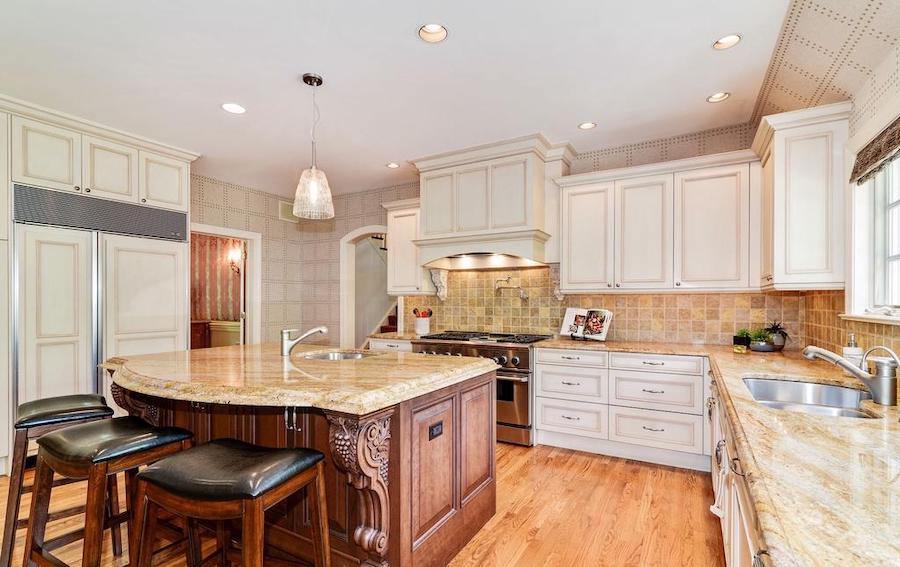 house for sale bryn mawr norman manor kitchen