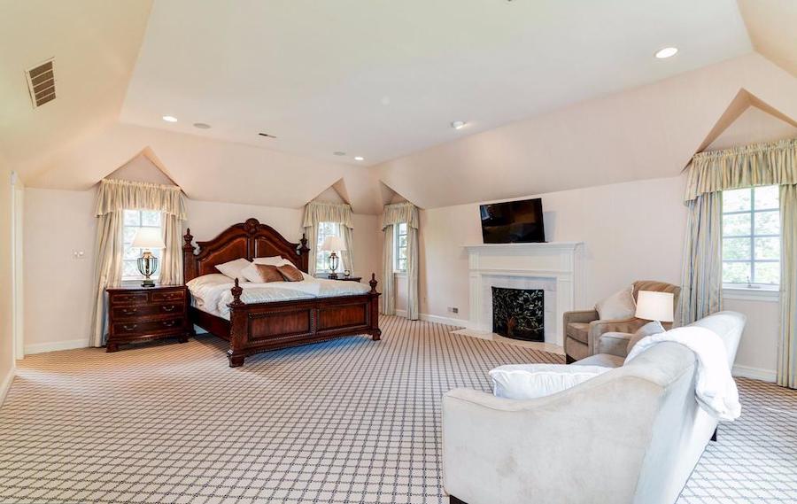 house for sale bryn mawr norman manor master bedroom