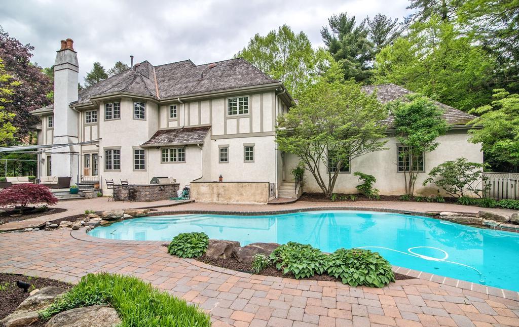 house for sale bryn mawr norman manor rear patio/pool/kitchen