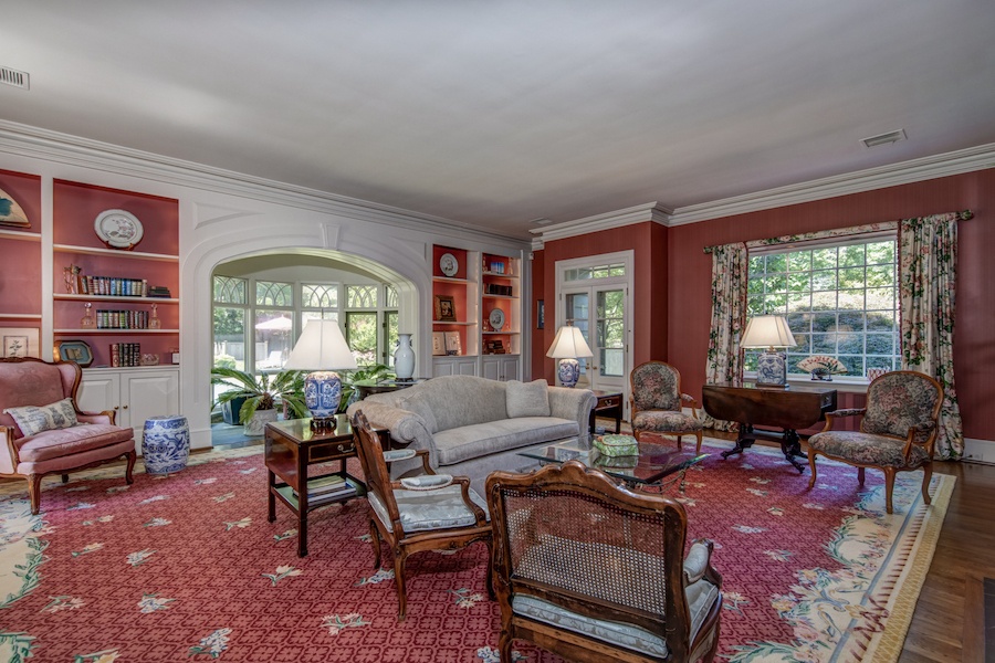 house for sale wyndmoor colonial cape living room