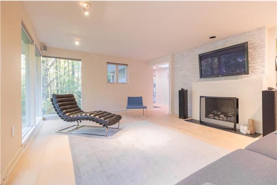 house for sale chadds ford midcentury modern great room