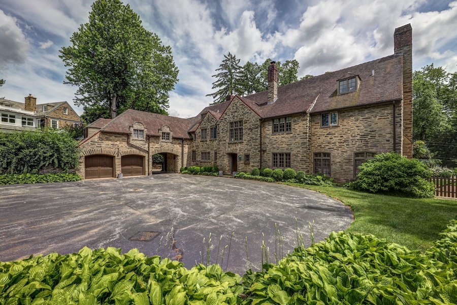 house for sale chestnut hill cotswold exterior front