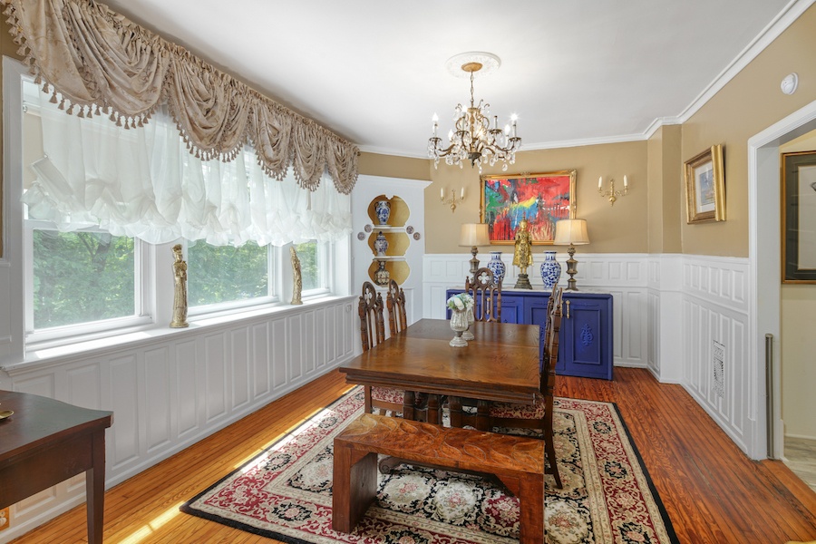 house for sale germantown shingle style rehab dining room