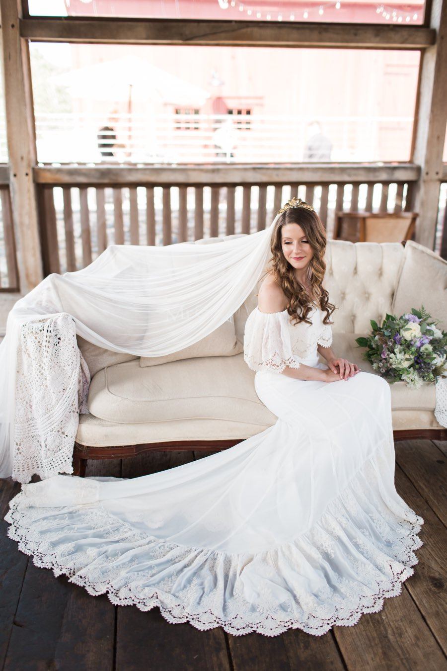 rustic wedding dress with veil