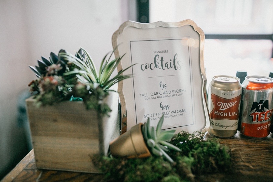 Wedding cocktail sign