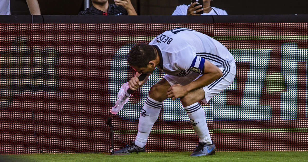 Philadelphia Union Sign midfielder Alejandro Bedoya To New