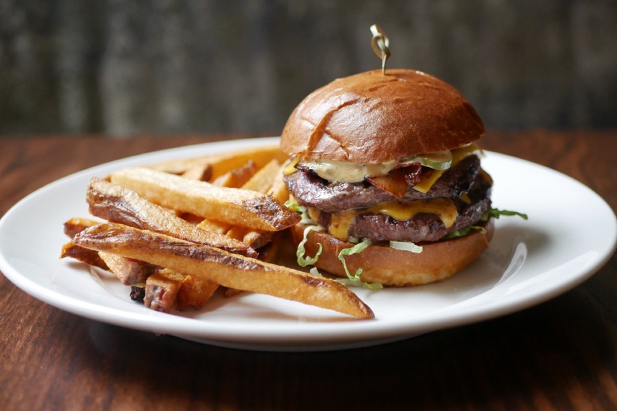 Where To Eat Burgers In Philadelphia The Ultimate Guide