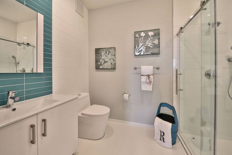 condo for sale fishtown starter condo bathroom