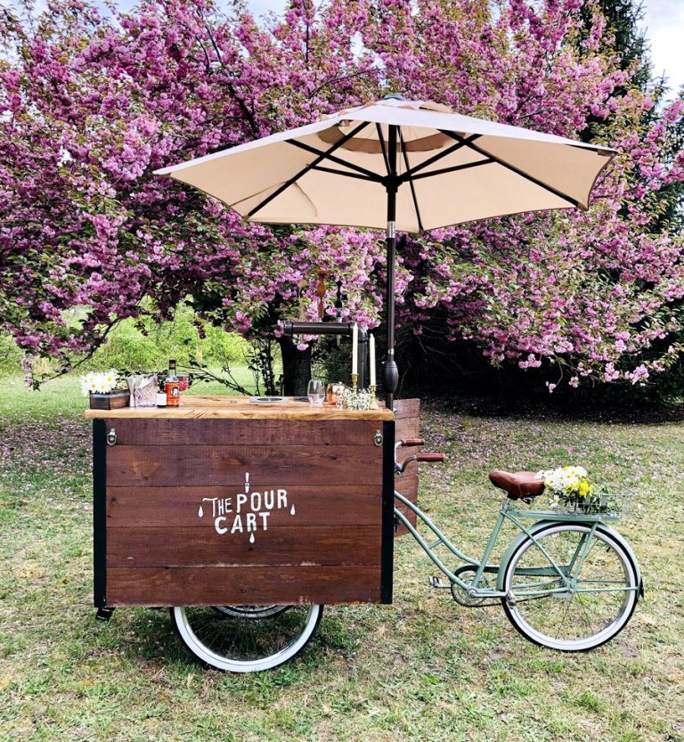 All the Adorable Mobile Bar Carts That'll Come to Your Philly Wedding