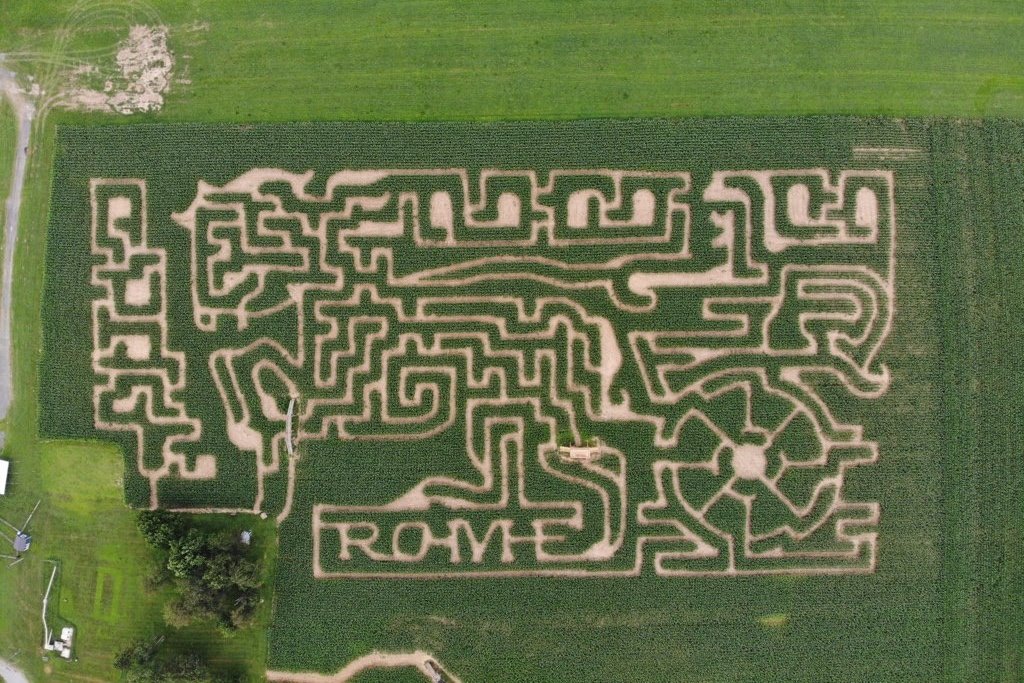 corn mazes near philadelphia
