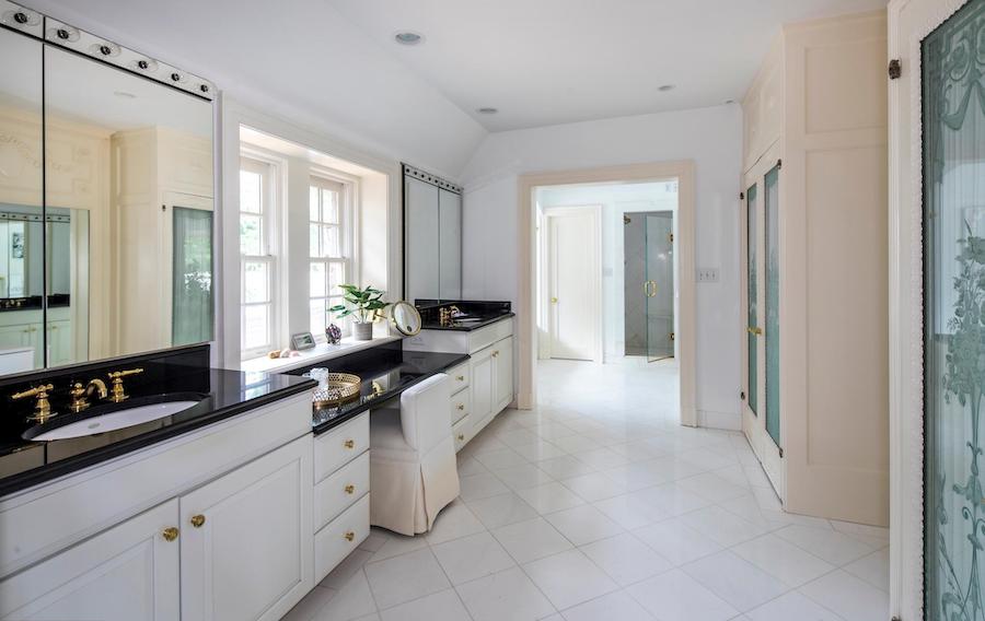 house for sale villanova greystone estate master bathroom