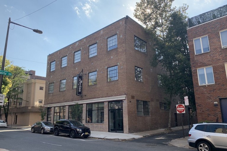 The Peyton Apartment Profile