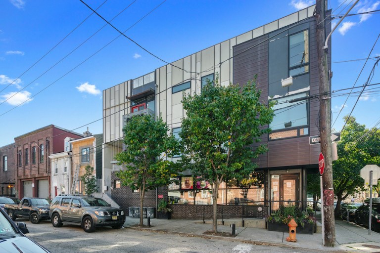 House for Sale Green Rowhouse in Fishtown
