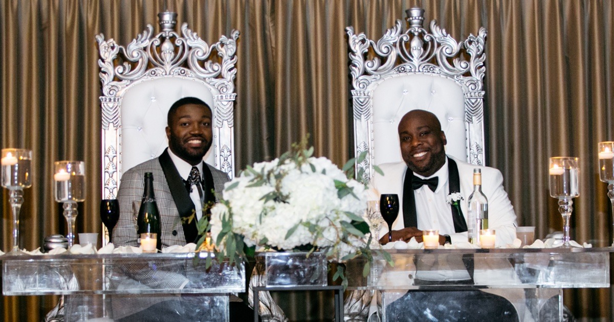 A Classic Black And White Wedding At The Merion Tribute House