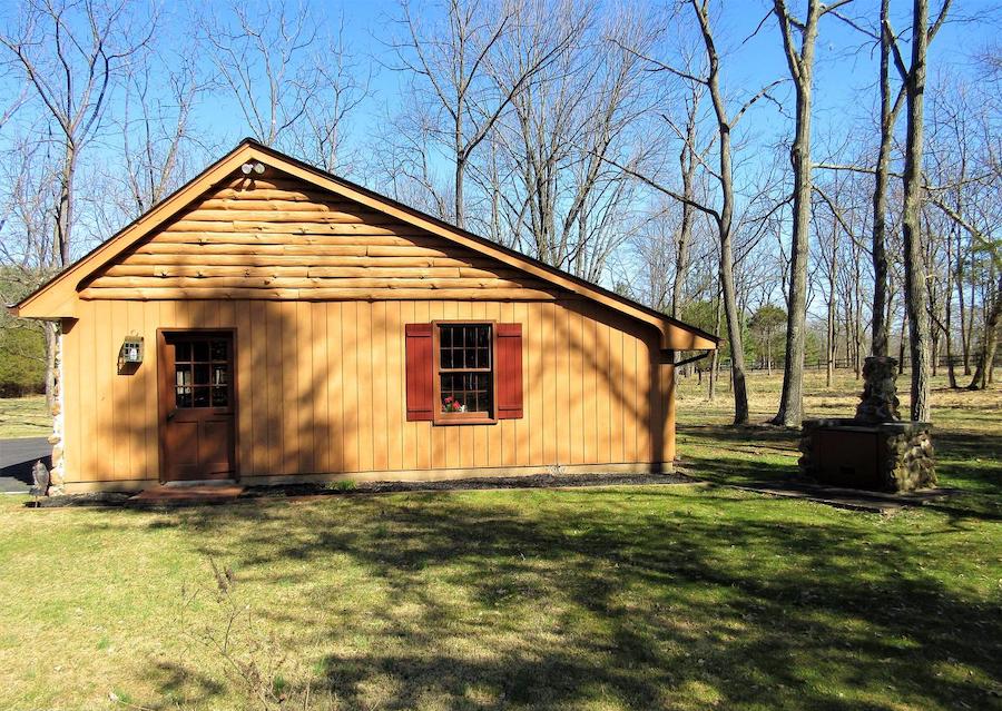 house for sale schwenksville log house cabin and grill