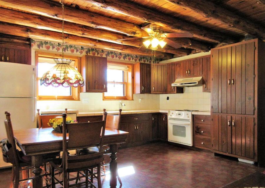 house for sale schwenksville log house kitchen