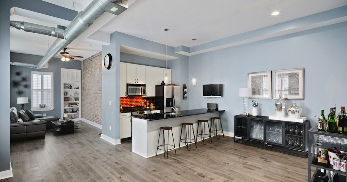 Condo for Sale TriLevel Condo in Wash West