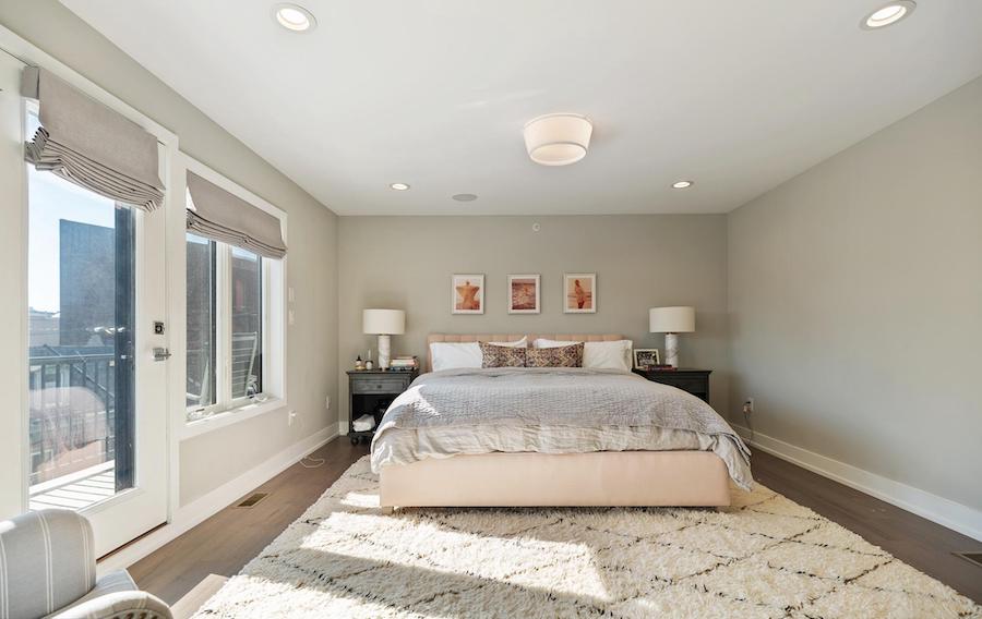 northern liberties modern townhouse master bedroom