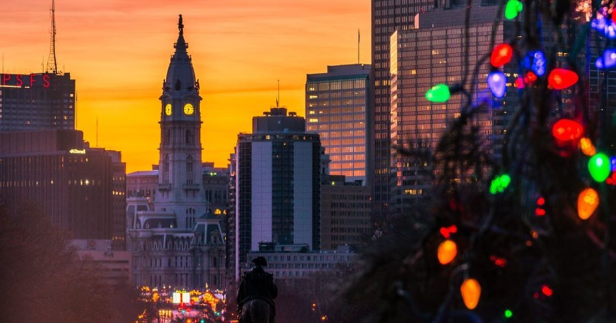 15 Stunning Photos That Show Off Philly’s Holiday Magic