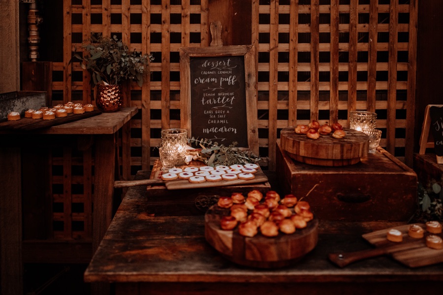 wedding dessert bar