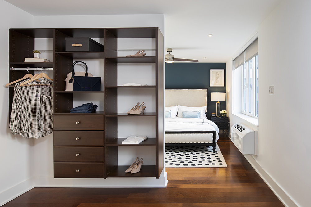 Washington penthouse Bedroom Wardrobe