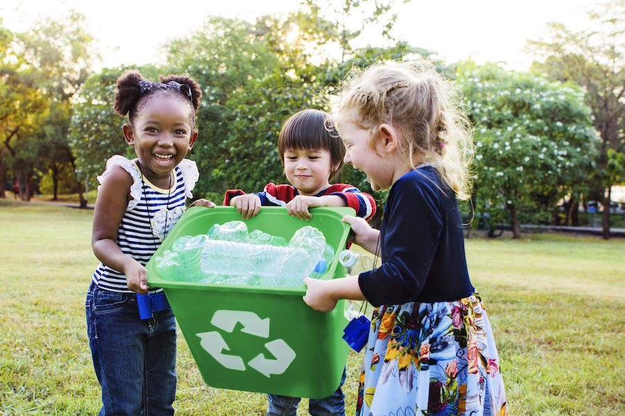 kids recycling