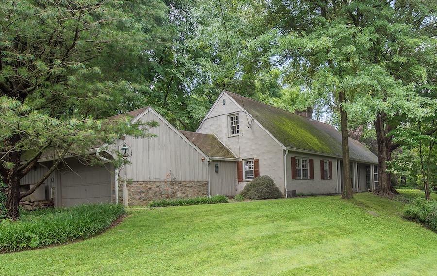 black rock road residence in gladwyne