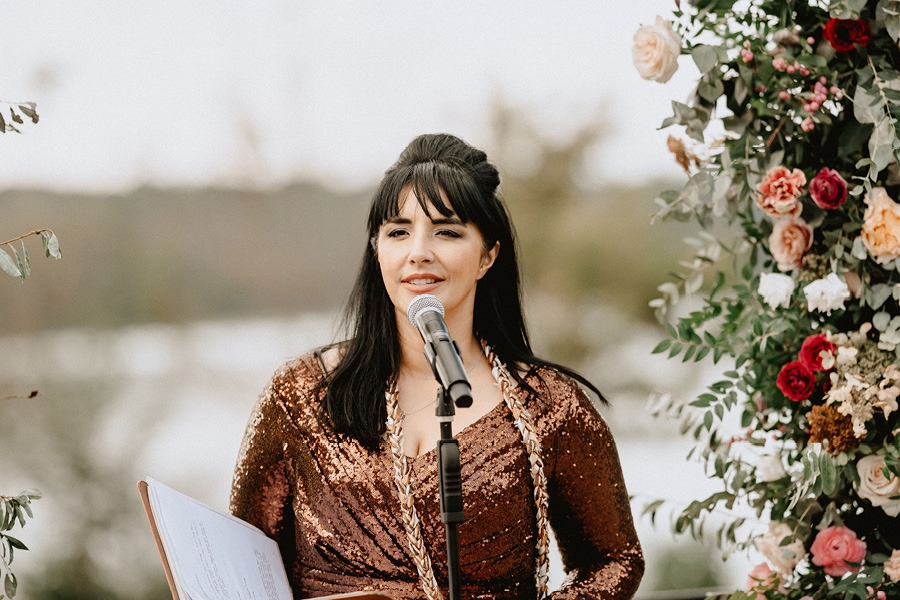 Philly-area wedding officiant Alisa Tongg