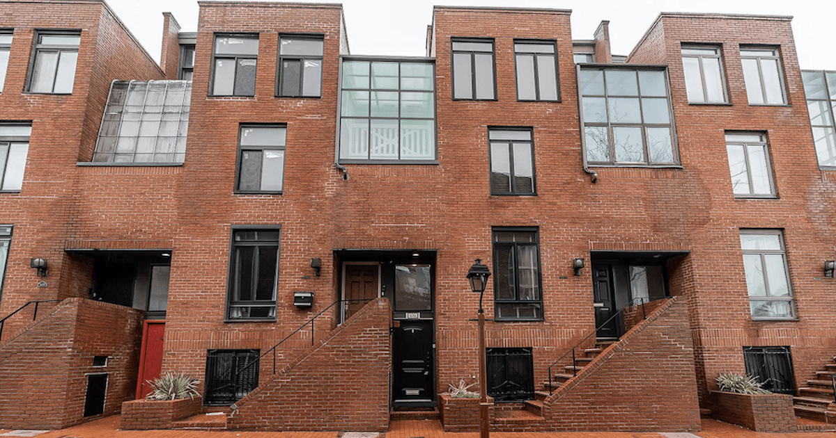 Head House Square Condo for Sale in Society Hill