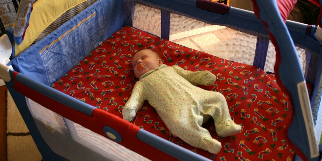 Pack n play as a crib sale