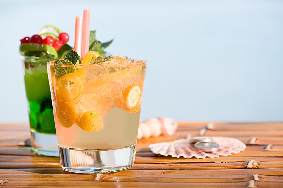 Summer Sipping Guide: Trendy Drinks for Hosting (or Just Hanging Out ...