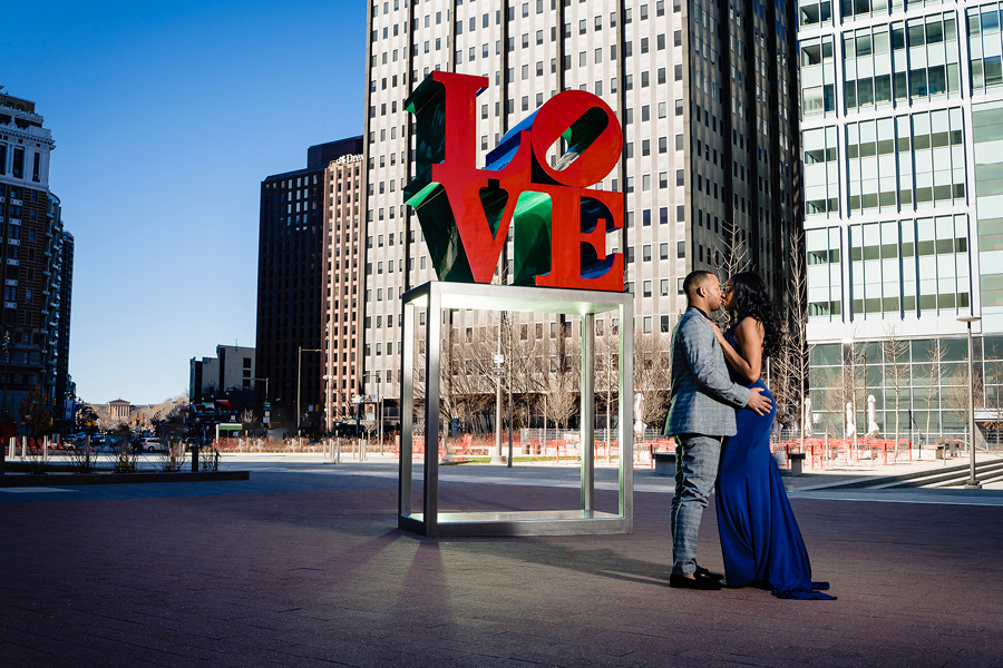 philadelphia engagement photos